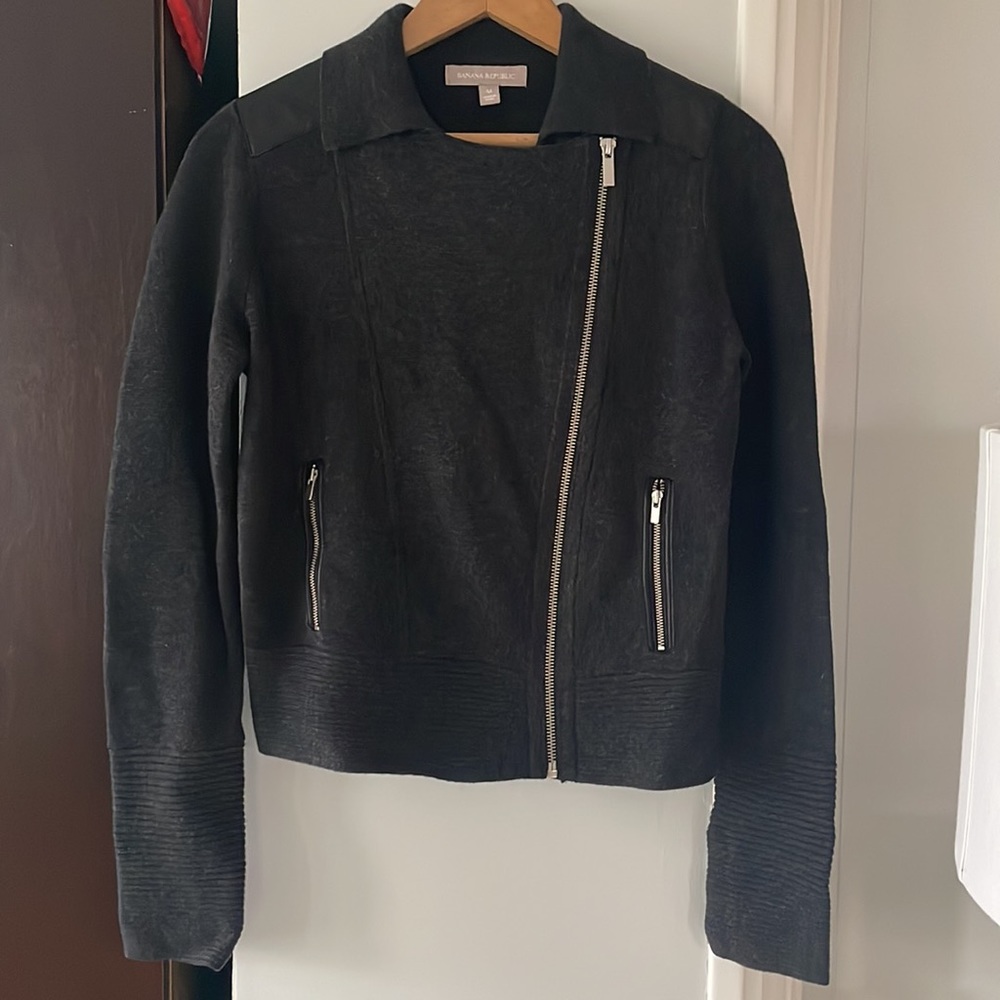 Banana Republic sweater